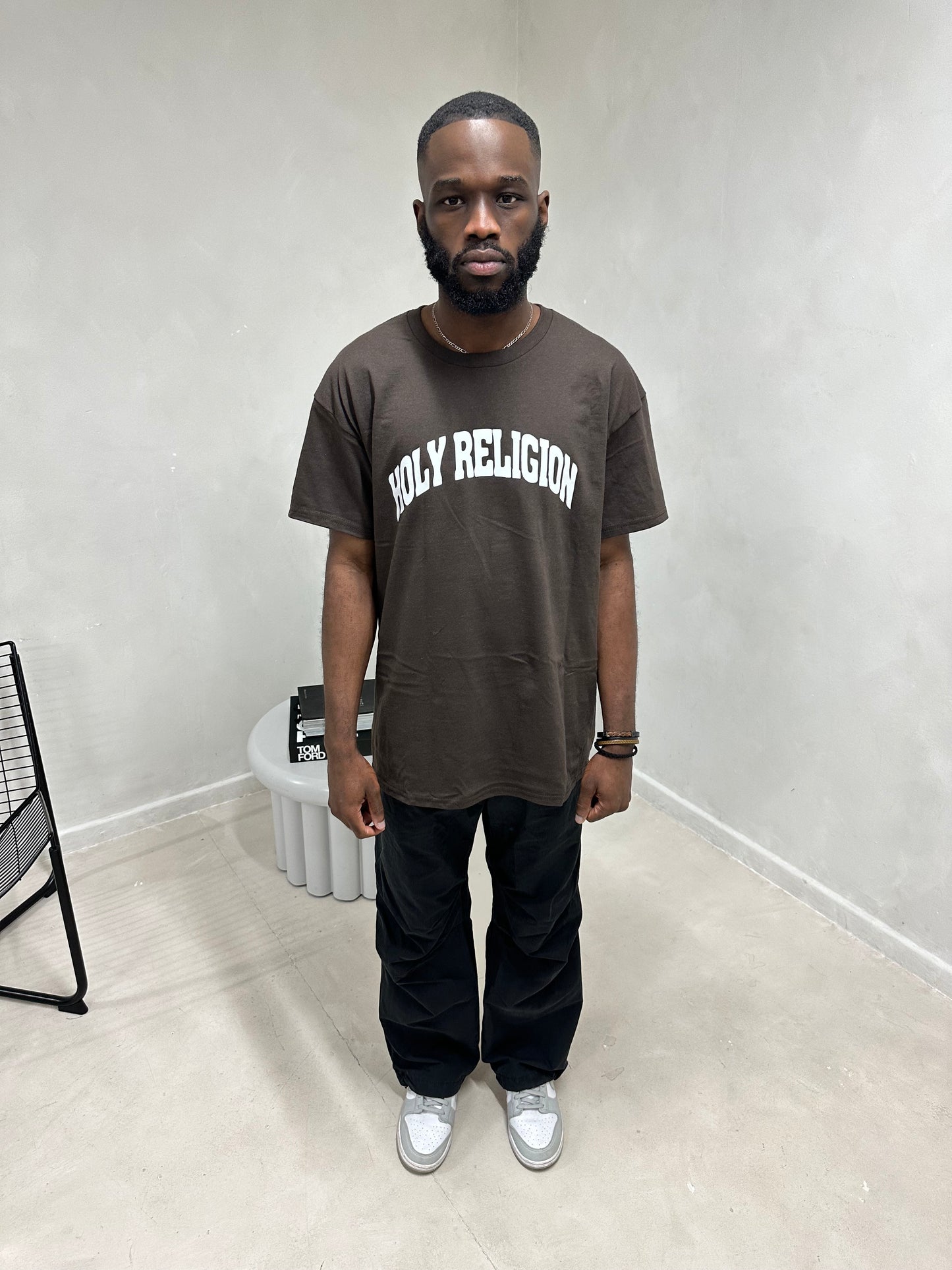 FAITH OVER FEAR PREMIUM TEE | CHOCOLATE / WHITE