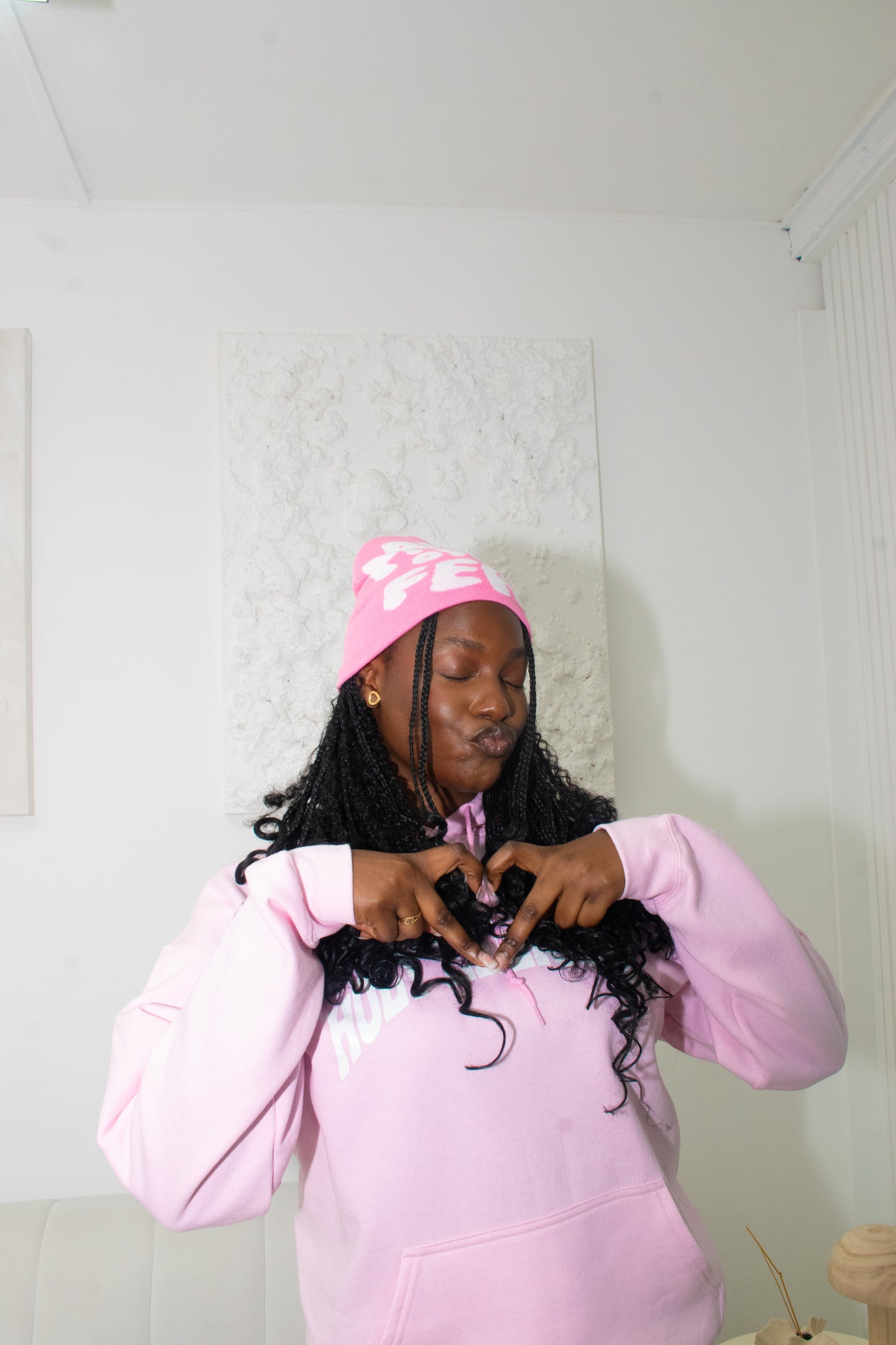 FAITH OVER FEAR PREMIUM BEANIE | PINK/WHITE